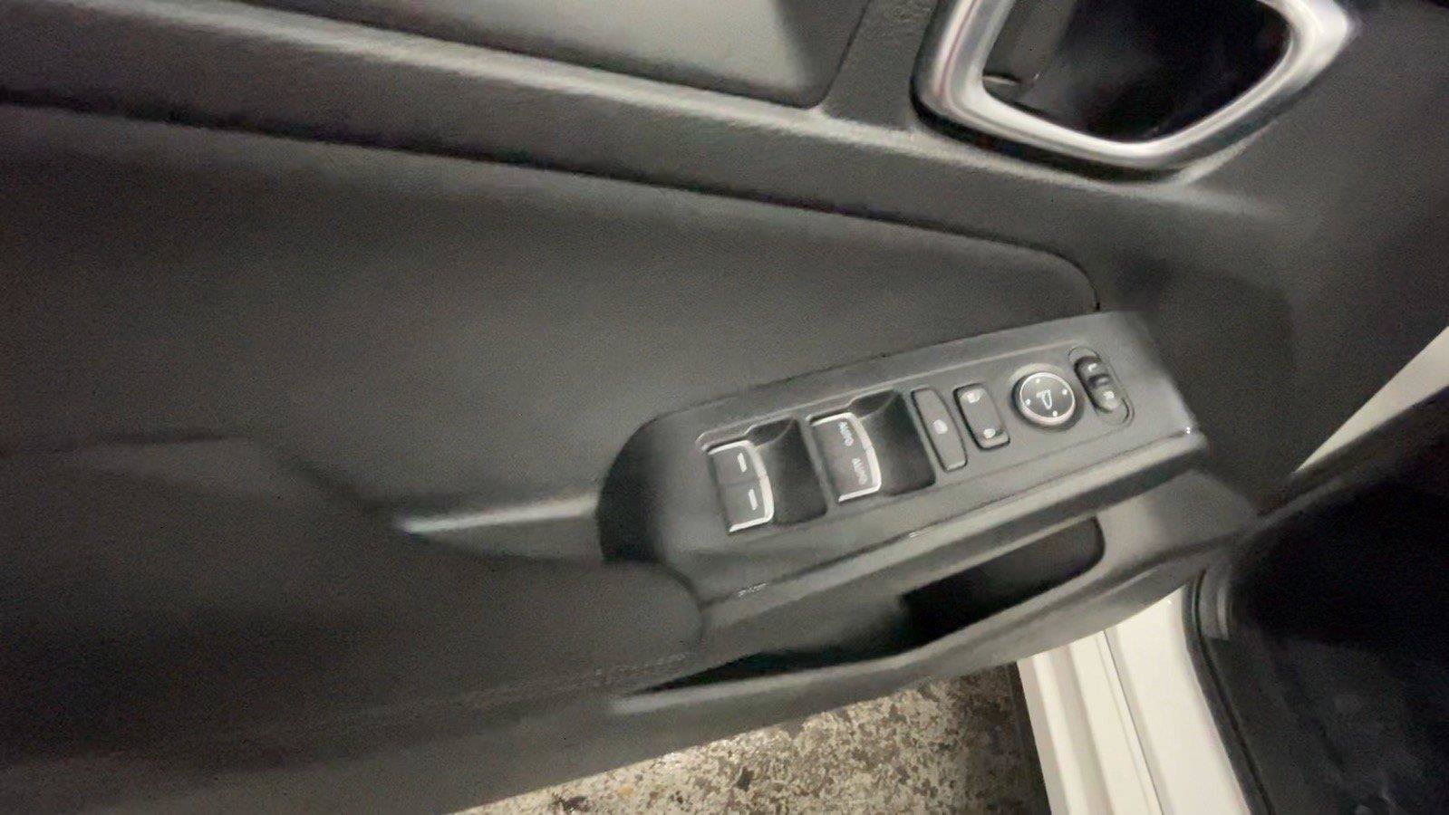 Used 2024 Honda Civic LX image 31