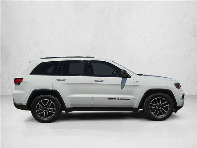Used 2019 Jeep Grand Cherokee Trailhawk AWD/4WD image 4