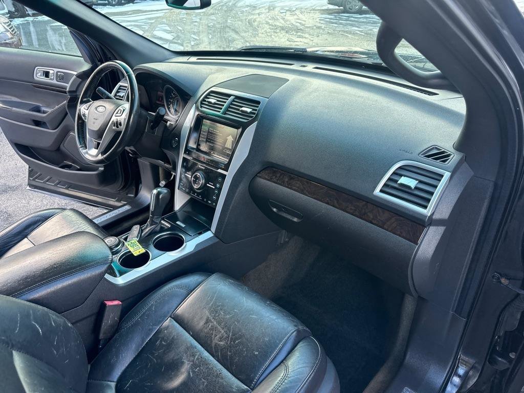 Used 2013 Ford Explorer Limited AWD/4WD image 39
