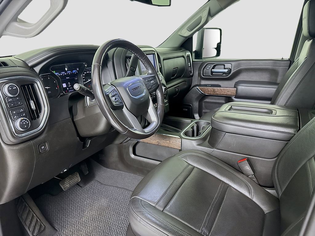 Used 2022 GMC Sierra 3500 Denali image 8