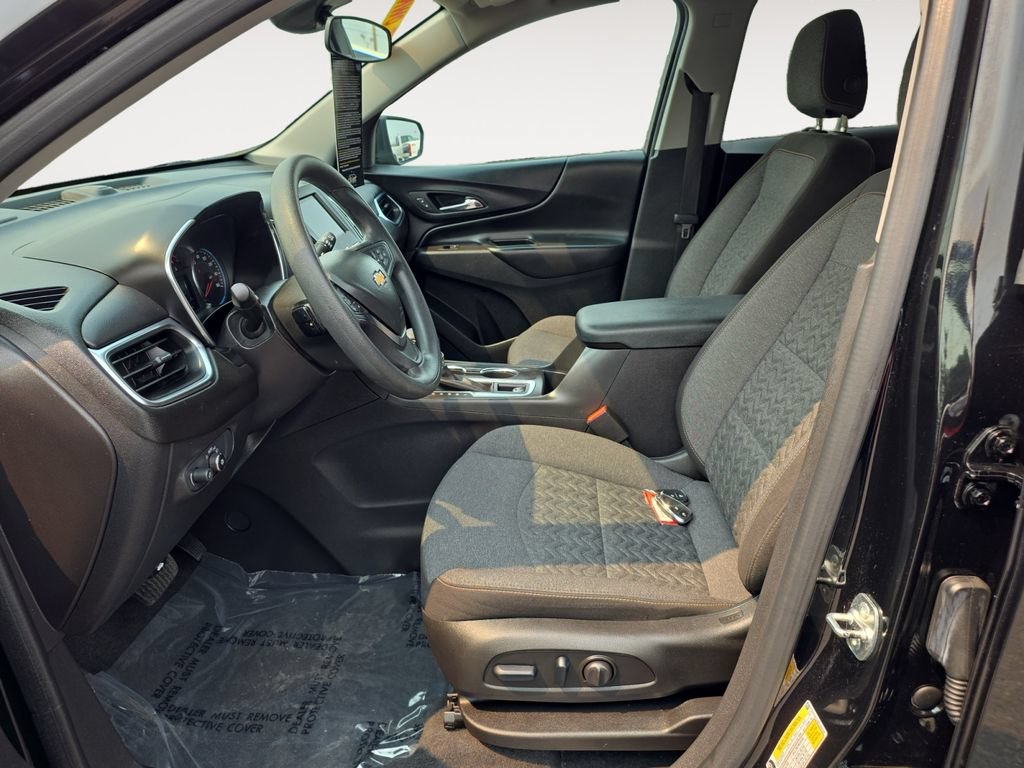 Used 2024 Chevrolet Equinox LT FWD image 15