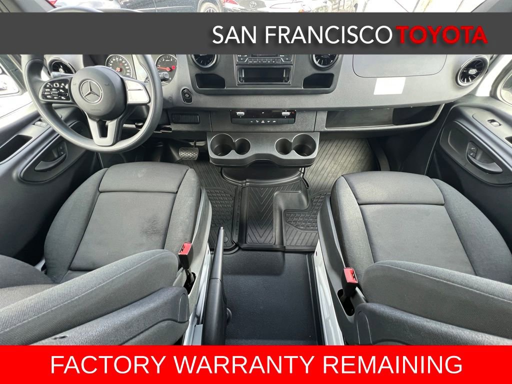 Used 2024 Mercedes-Benz Sprinter 2500 image 18