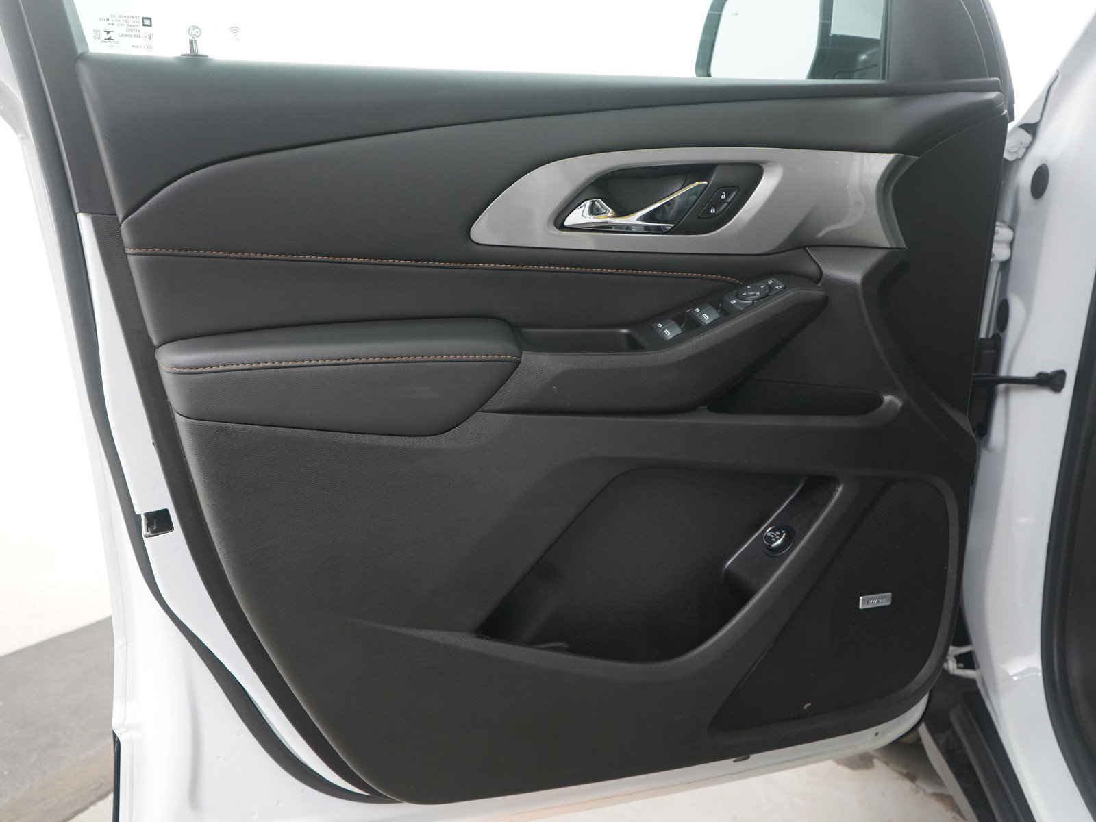 Used 2021 Chevrolet Traverse RS image 21