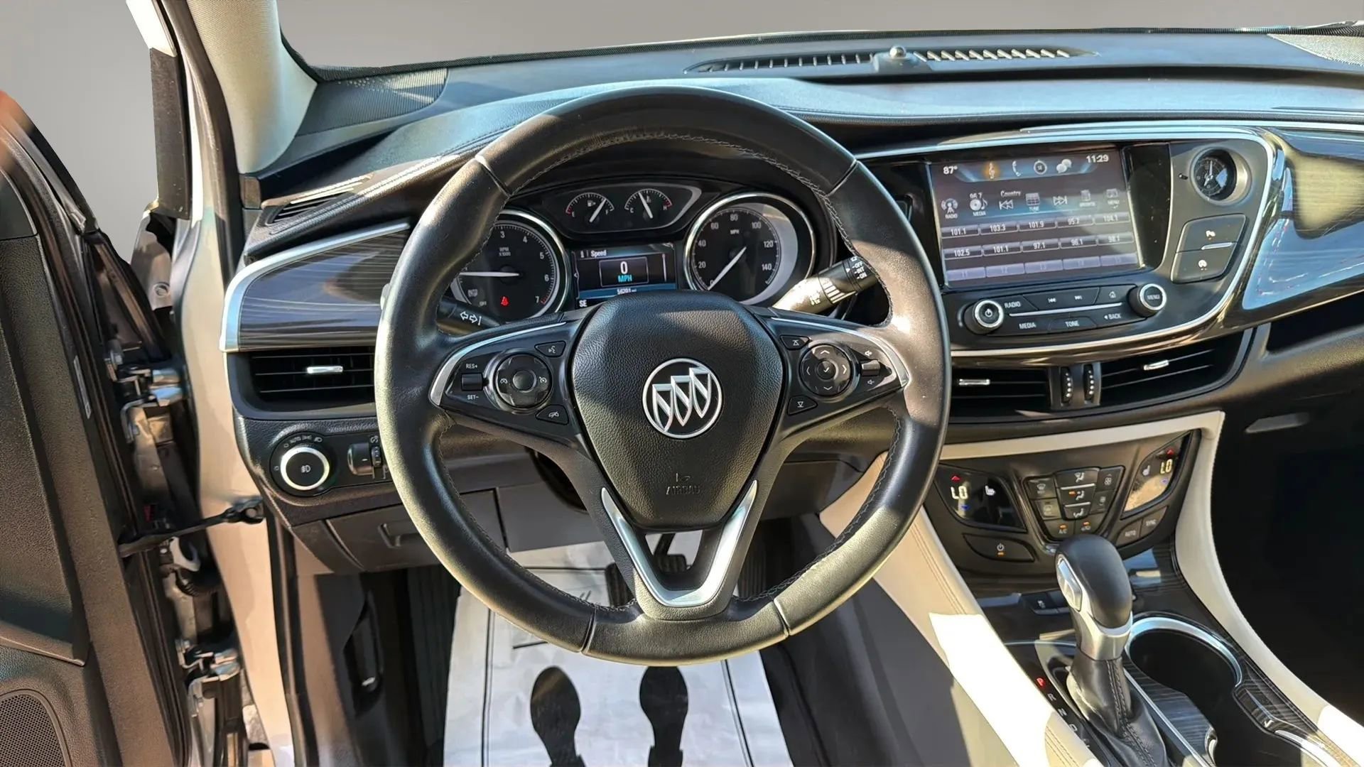 Used 2020 Buick Envision Preferred FWD image 17