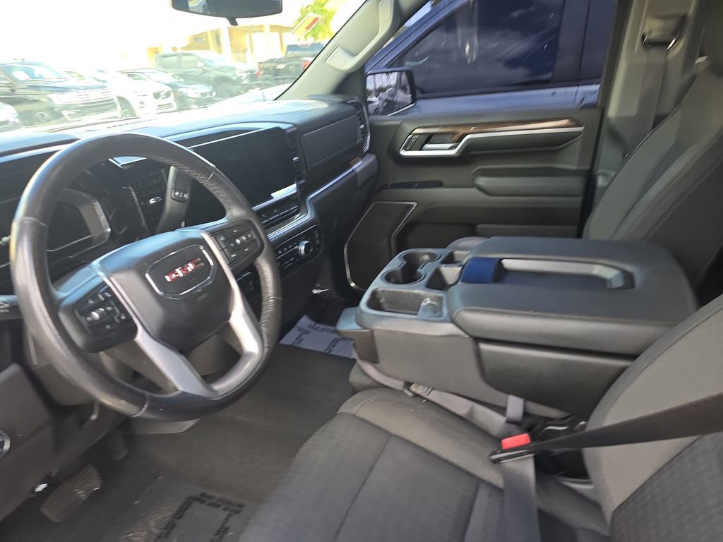 Used 2022 GMC Sierra 1500 Elevation image 18