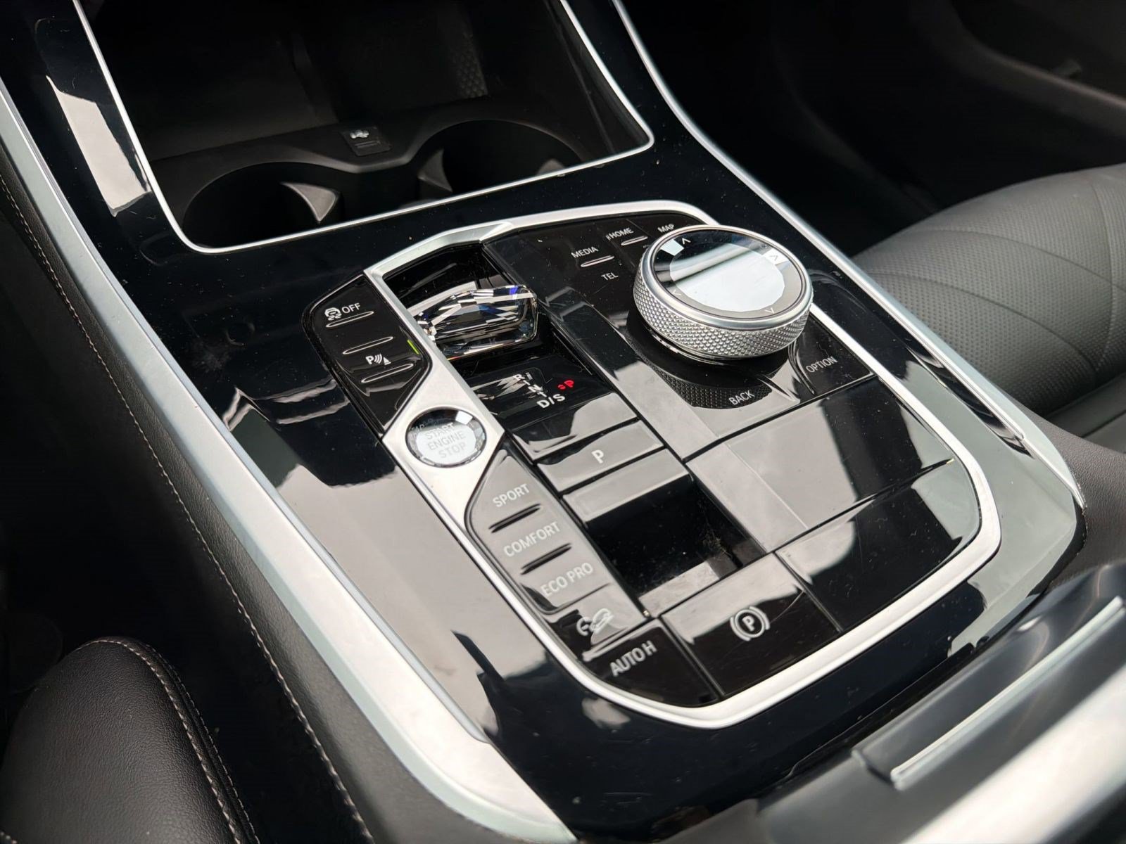 Certified 2024 BMW X5 M60i AWD/4WD image 17