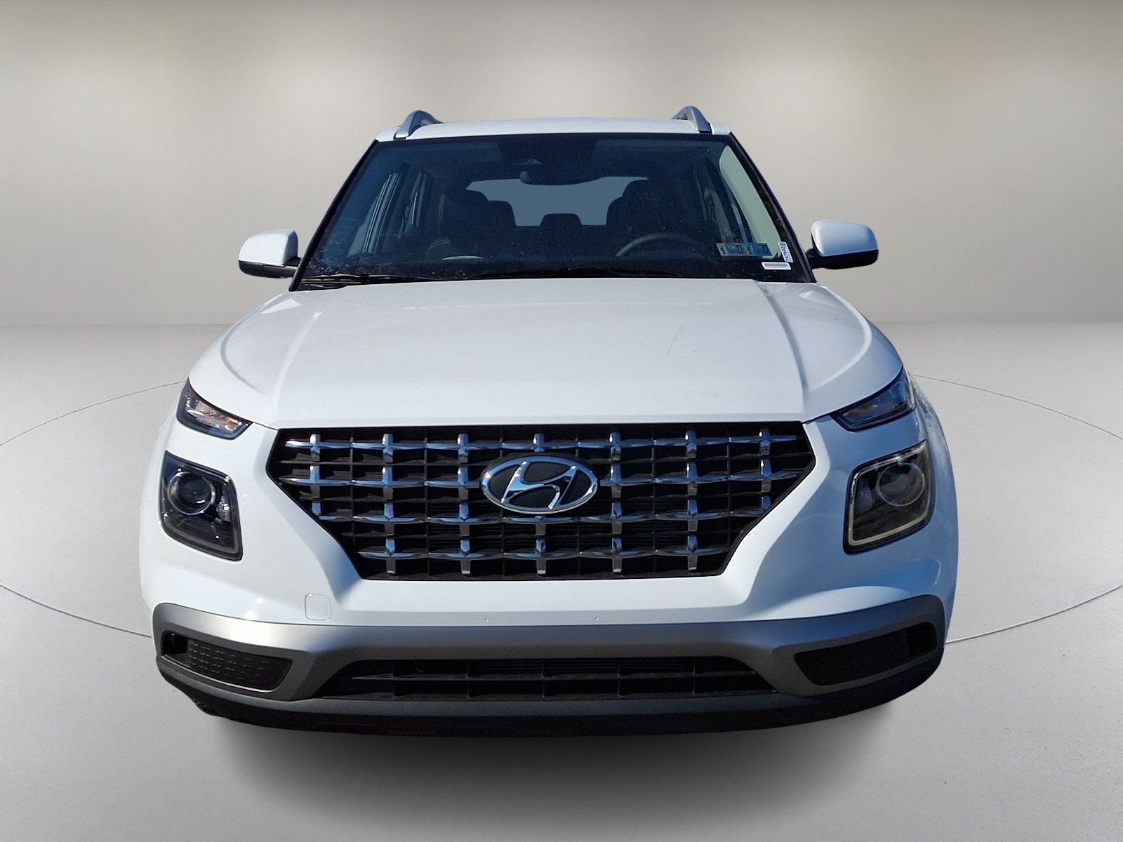 New 2026 Hyundai Venue SEL FWD image 2