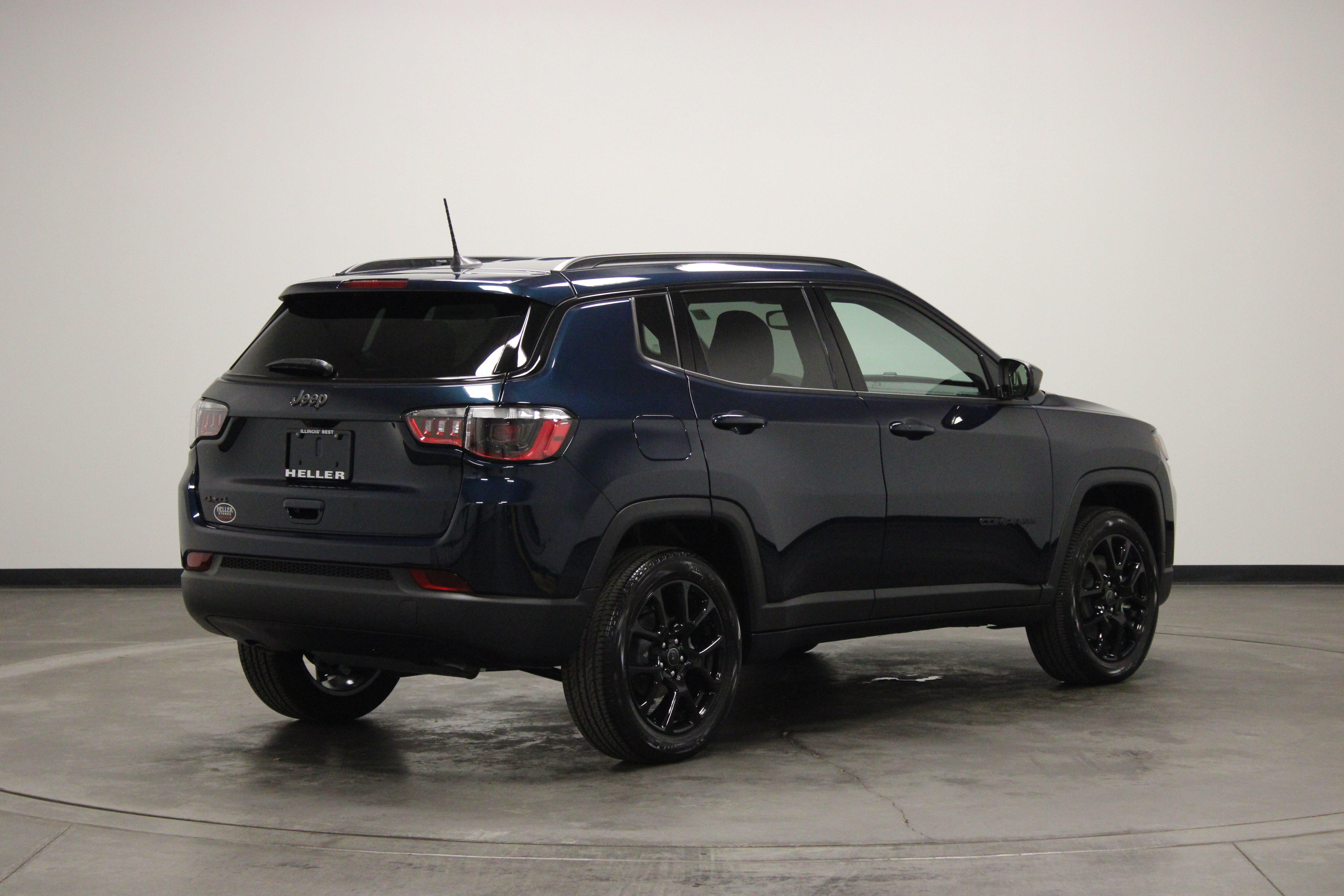 New 2026 Jeep Compass Latitude AWD/4WD image 8