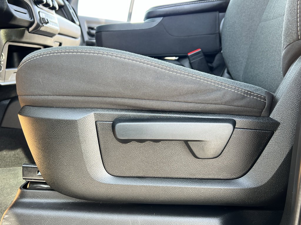 Used 2022 RAM 3500 Tradesman image 18