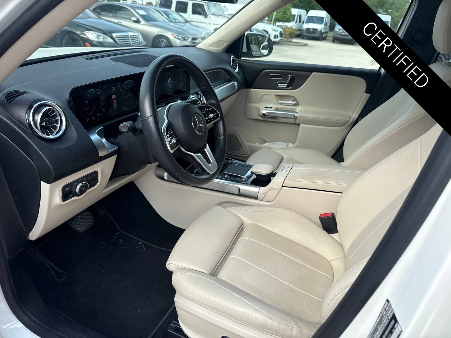 Used 2022 Mercedes-Benz GLB 250 image 9