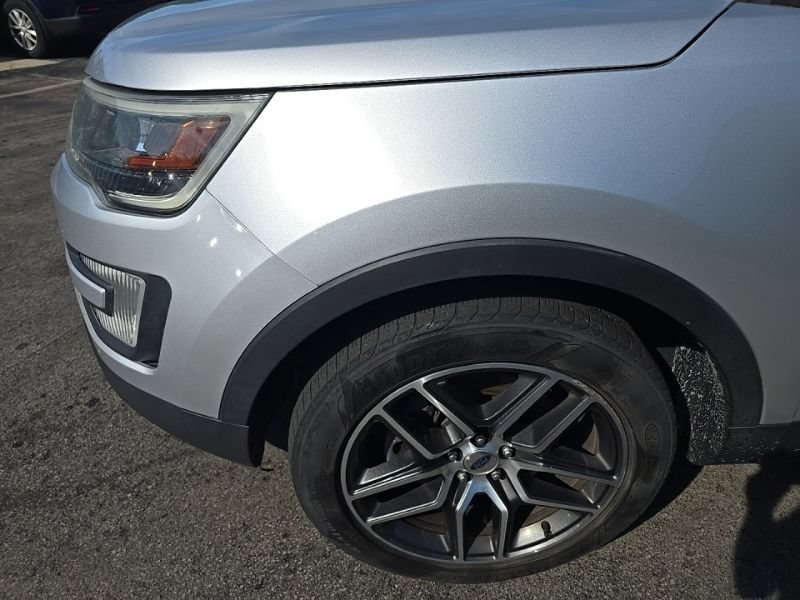 Used 2016 Ford Explorer Sport w/ Equipment Group 401A AWD/4WD image 10