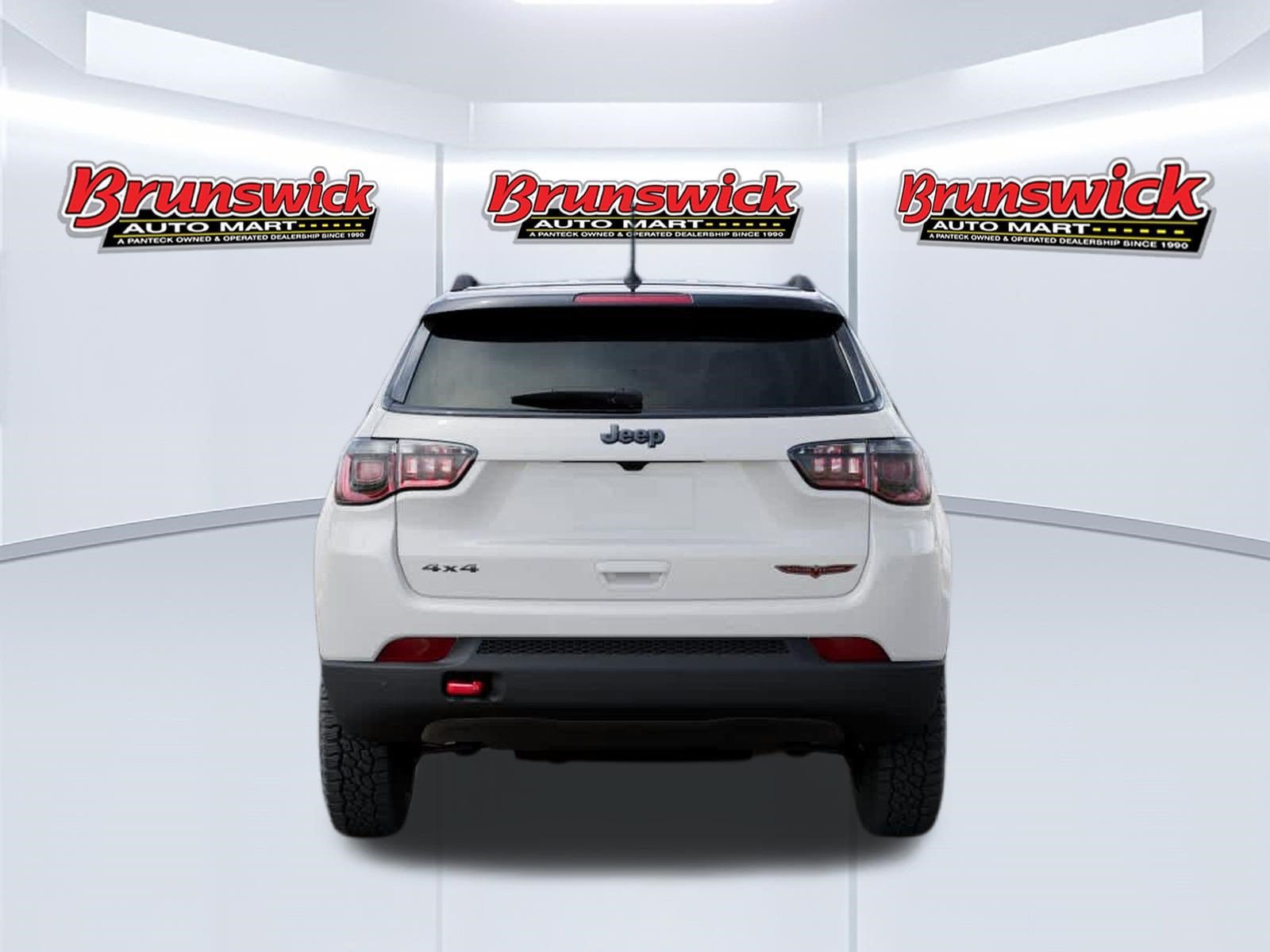 New 2026 Jeep Compass Trailhawk AWD/4WD image 7
