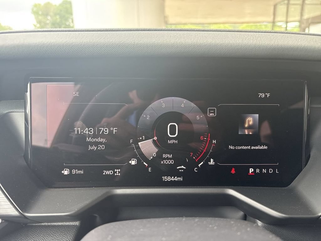 Certified 2025 GMC Acadia AT4 AWD/4WD image 11