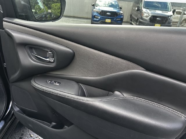 Used 2020 Nissan Murano SL w/ Moonroof Package AWD/4WD image 36