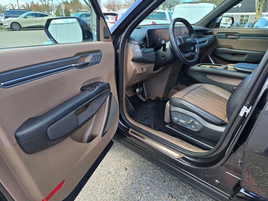 Used 2024 Kia EV9 GT-Line image 15