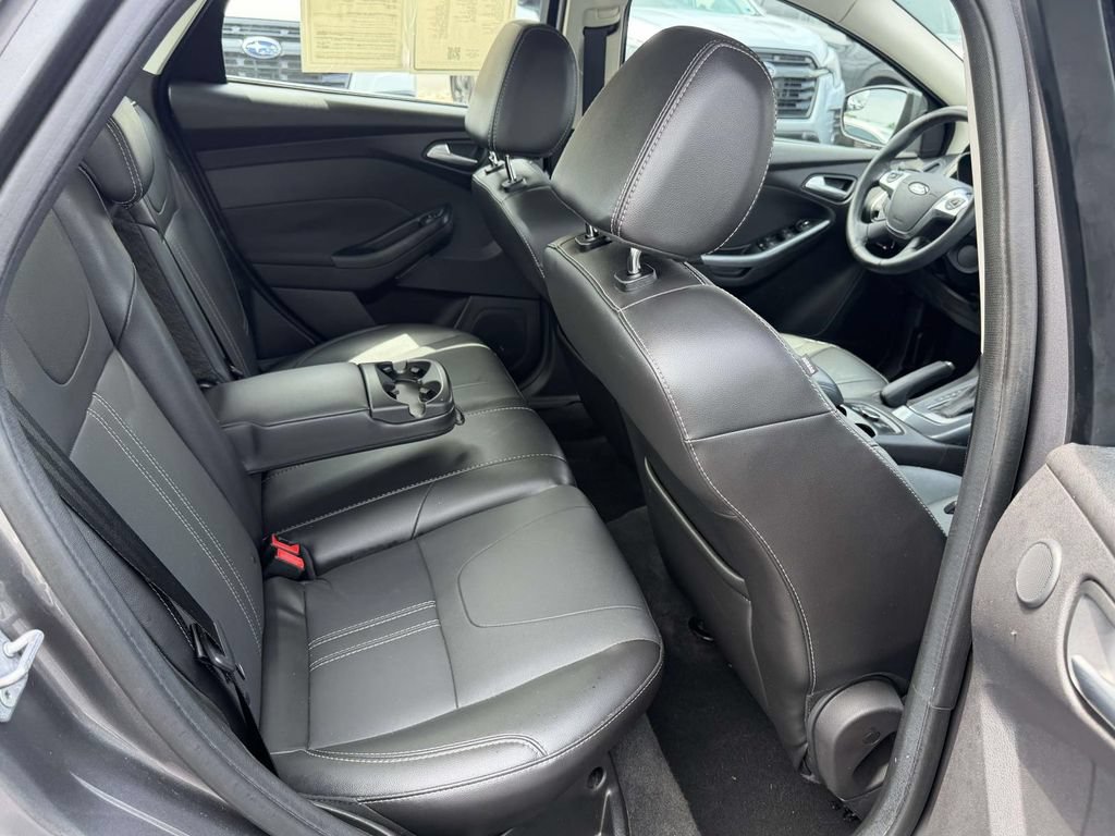 Used 2014 Ford Focus Titanium FWD image 13