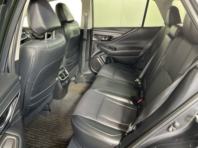 Used 2023 Subaru Outback Limited image 13