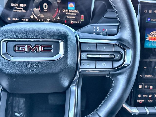 Used 2025 GMC Acadia Elevation image 31