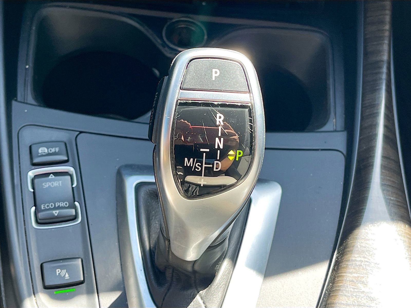 Used 2015 BMW M235i Convertible image 16