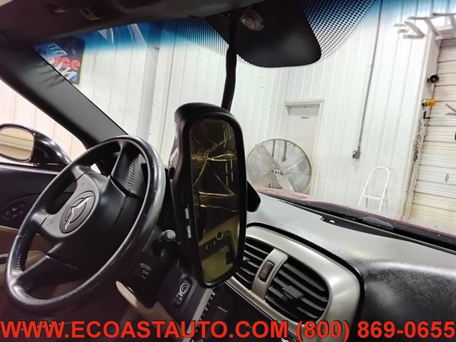 Used 2005 Chevrolet Corvette Coupe w/ Preferred Equipment Group RWD image 16