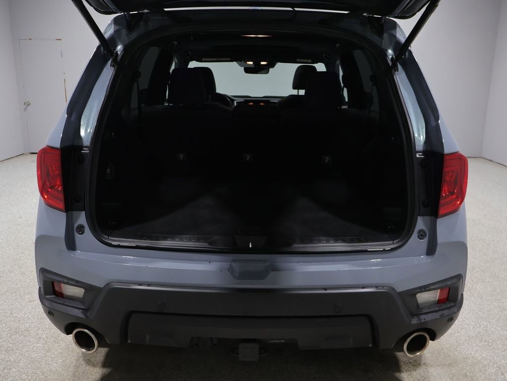 Used 2023 Honda Passport Elite image 21