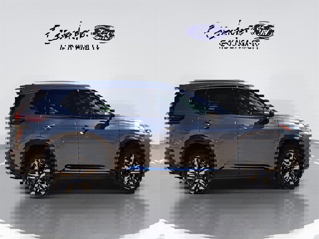 Used 2023 Nissan Rogue Platinum w/ Platinum Premium Package image 9