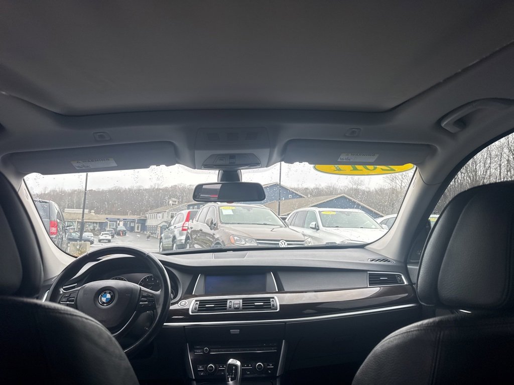 Used 2011 BMW 535i xDrive image 32