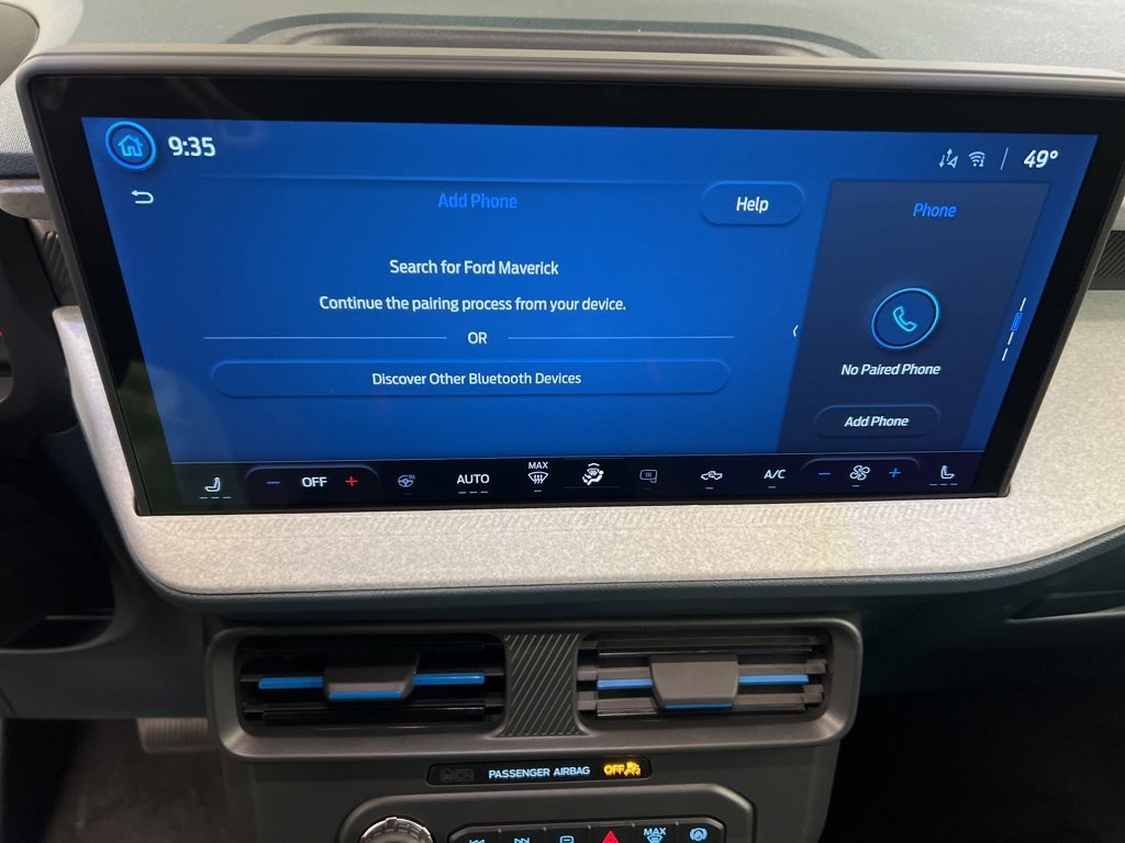 New 2025 Ford Maverick XLT w/ XLT Luxury Package image 10