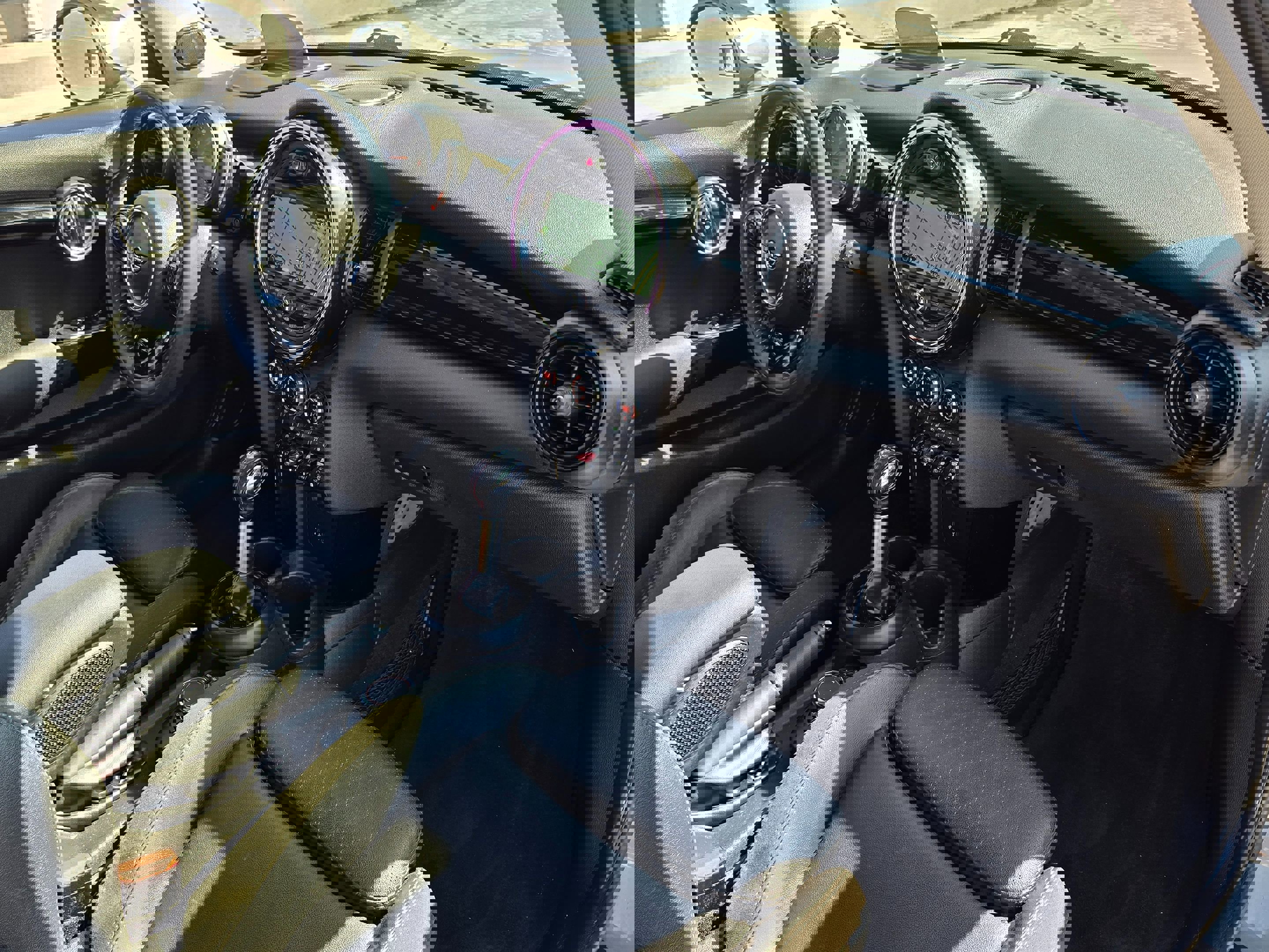 Used 2019 MINI Cooper S image 2