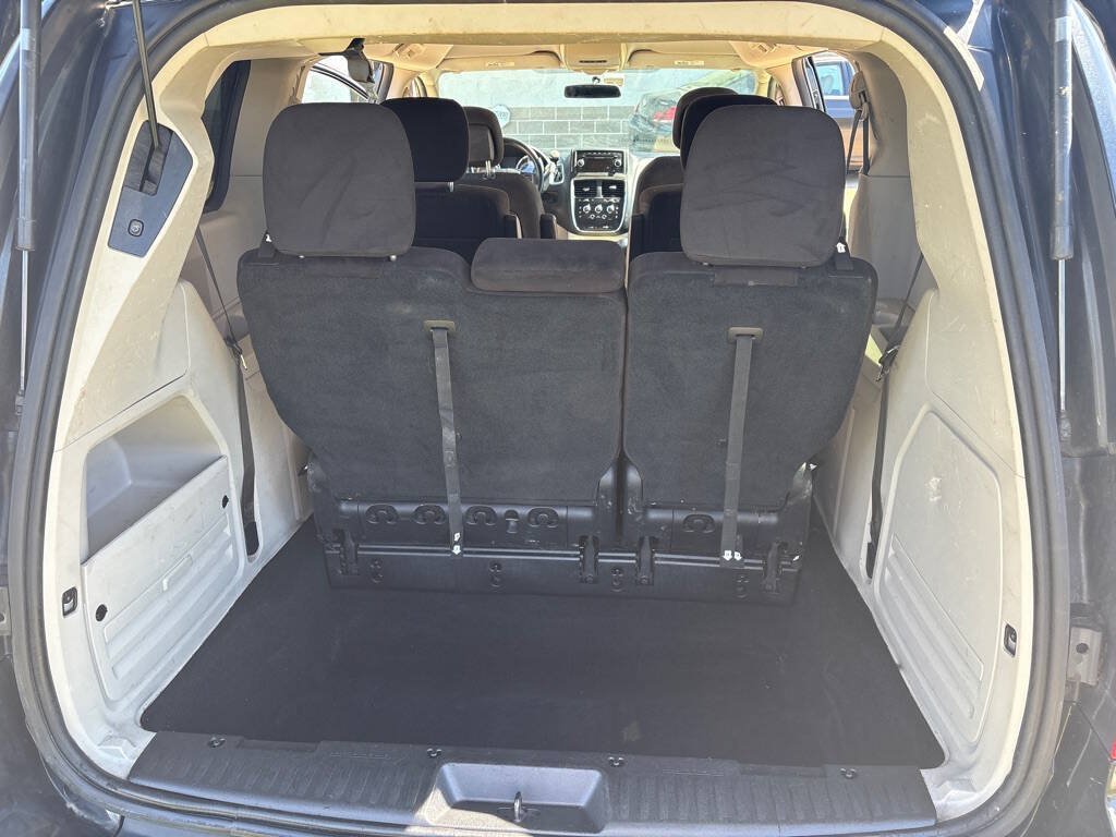 Used 2013 Dodge Grand Caravan SXT FWD image 15