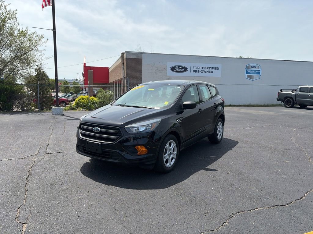 Used 2019 Ford Escape S FWD image 1
