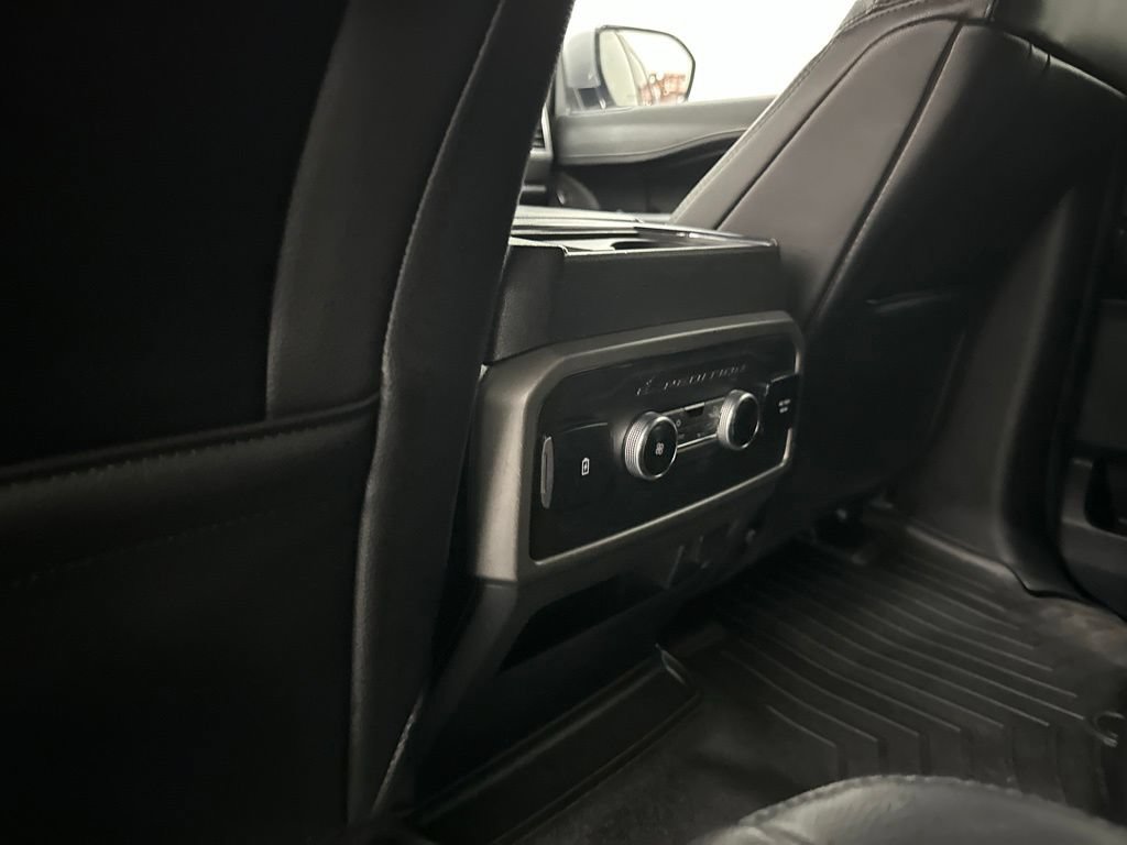 Used 2021 Ford Expedition XLT RWD image 48