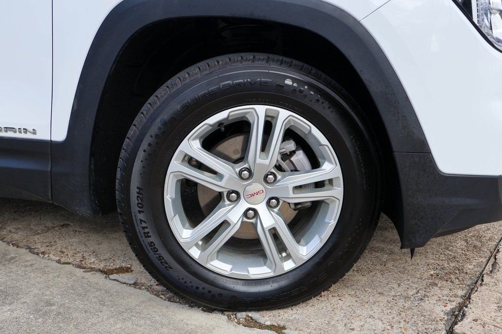 Used 2023 GMC Terrain SLE image 25