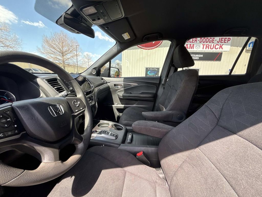 Used 2022 Honda Pilot Sport image 9