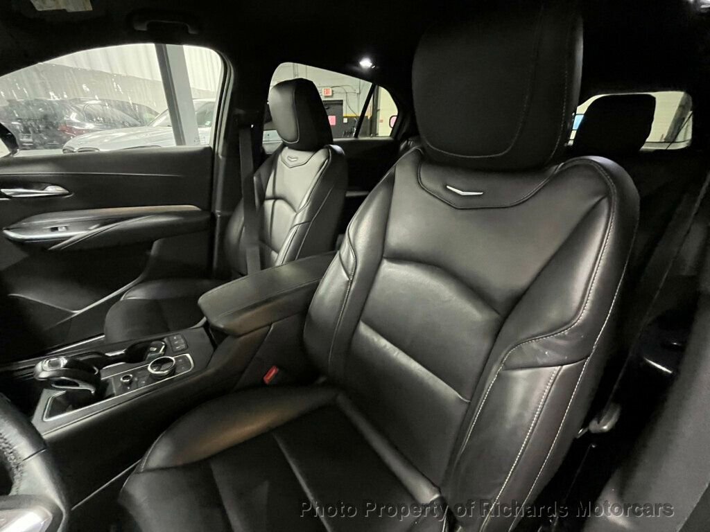 Used 2019 Cadillac XT4 Premium Luxury AWD/4WD image 13
