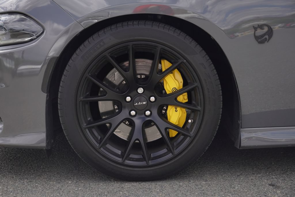 Used 2019 Dodge Charger Scat Pack w/ Dynamics Package RWD image 4