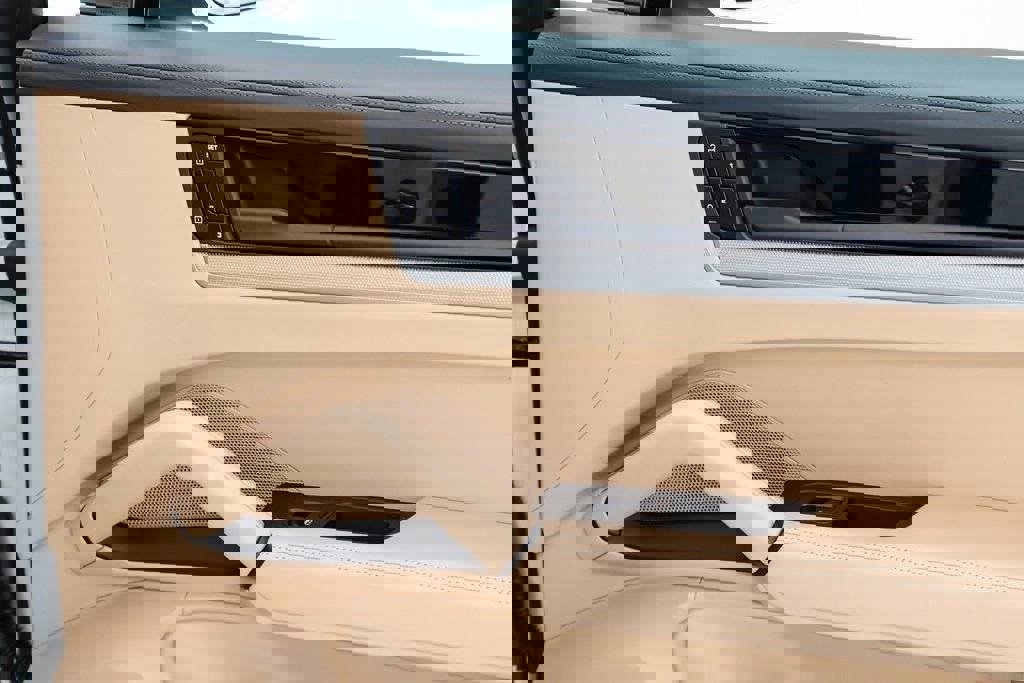 New 2026 Porsche Cayenne S image 64