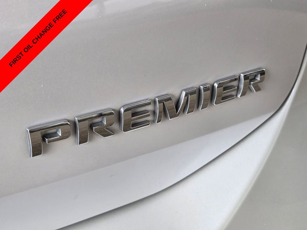 Used 2024 Chevrolet Equinox Premier image 17