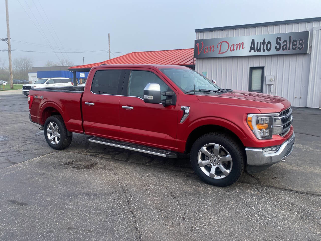 Used 2022 Ford F150 Lariat AWD/4WD image 2