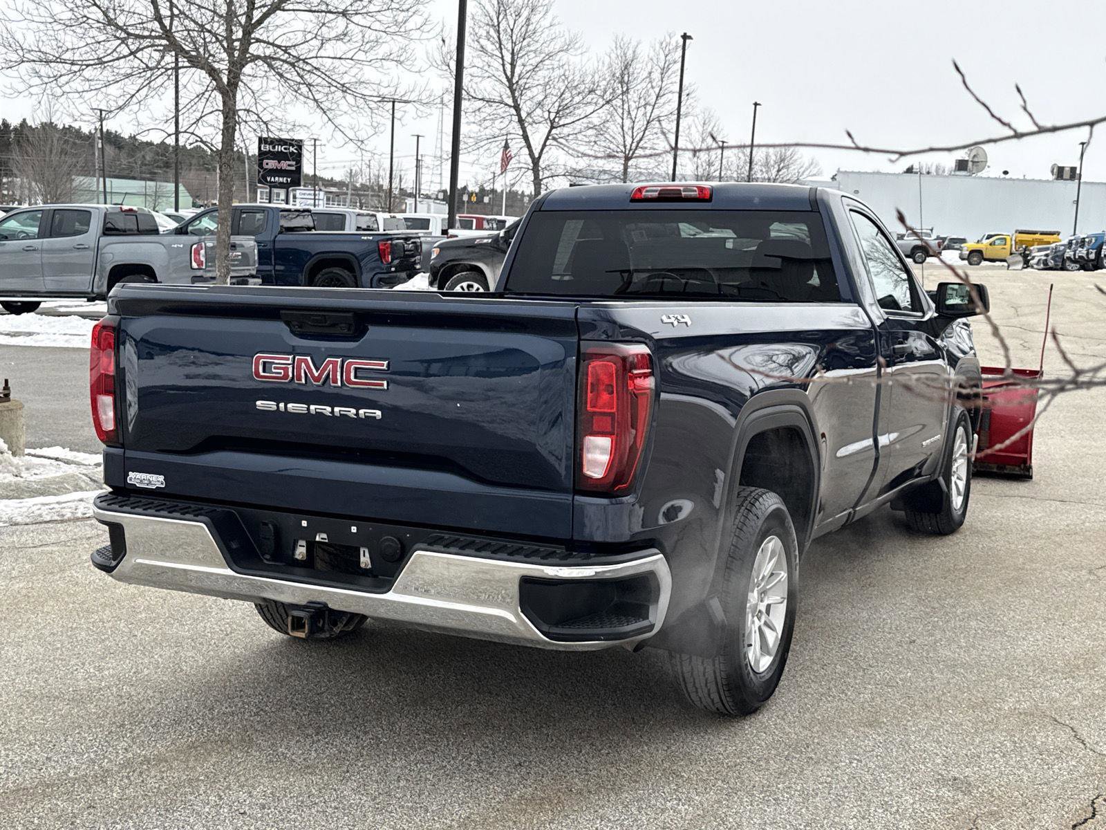 Used 2023 GMC Sierra 1500 Pro w/ Pro Value Package image 9