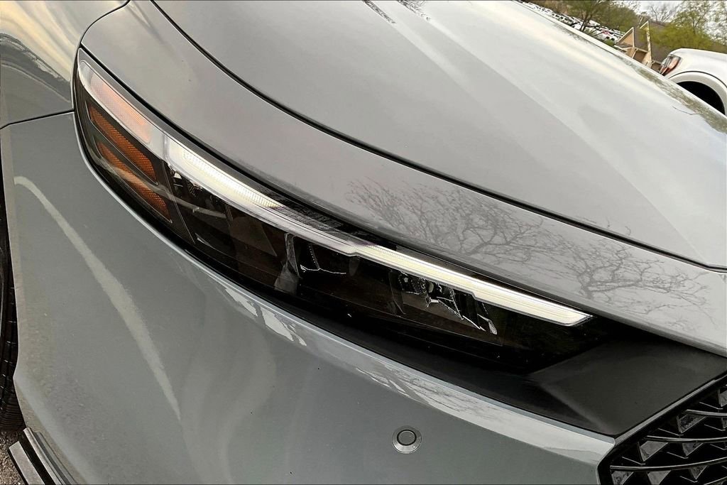 Used 2025 Honda Accord EX-L image 30