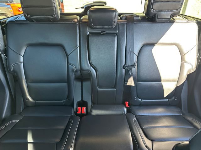 Used 2025 Ford Bronco Outer Banks image 37