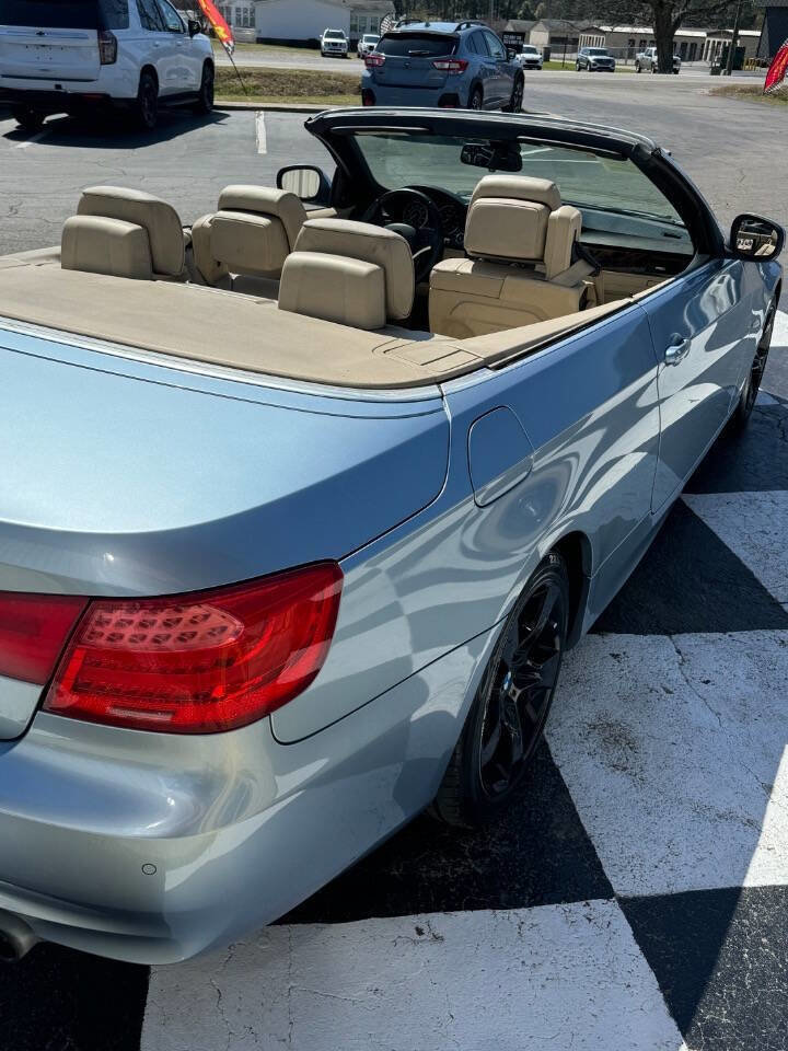 Used 2013 BMW 335i Convertible w/ Premium Pkg image 5