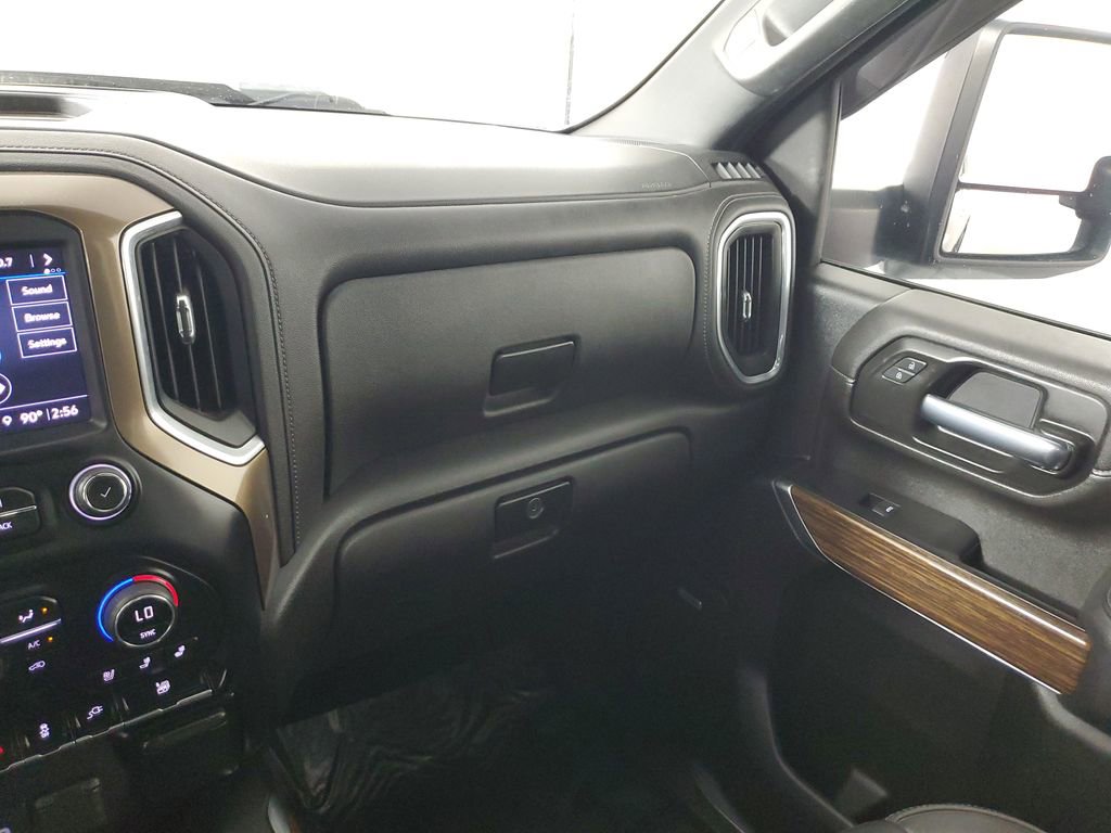Used 2021 Chevrolet Silverado 3500 High Country image 27