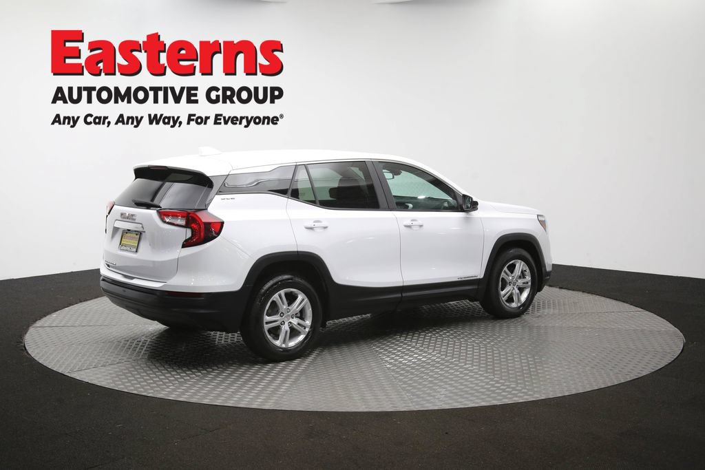 Used 2024 GMC Terrain SLE FWD image 41