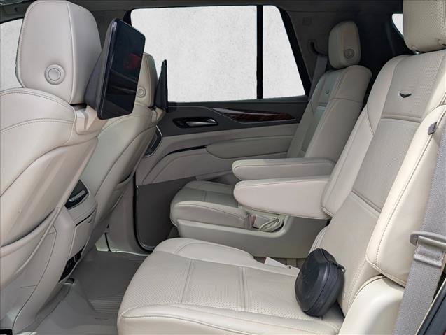 Used 2023 Cadillac Escalade Sport Platinum w/ LPO, ONYX Package AWD/4WD image 27