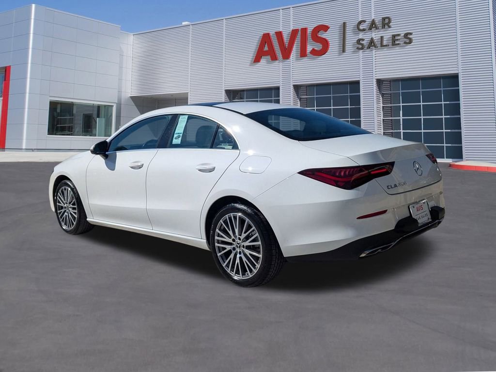 Used 2025 Mercedes-Benz CLA 250 image 9