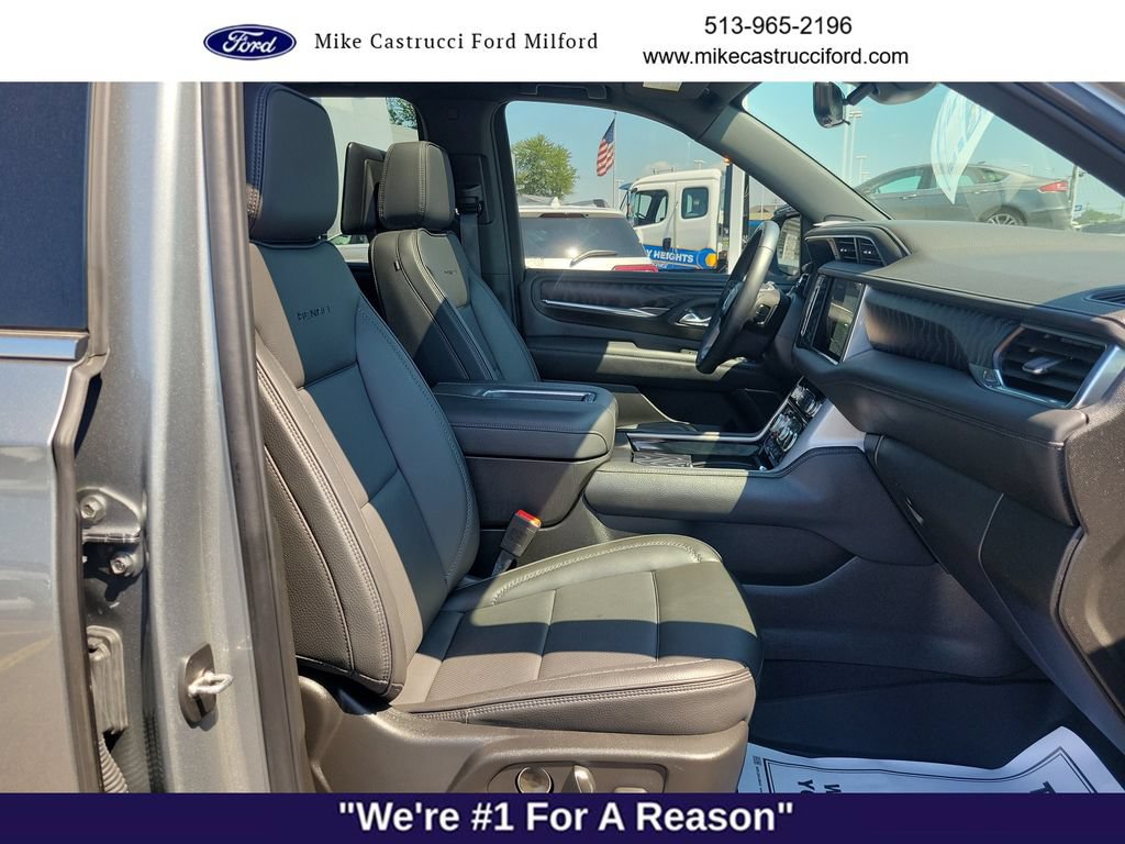 Used 2024 GMC Yukon Denali w/ Advanced Technology Package AWD/4WD image 27