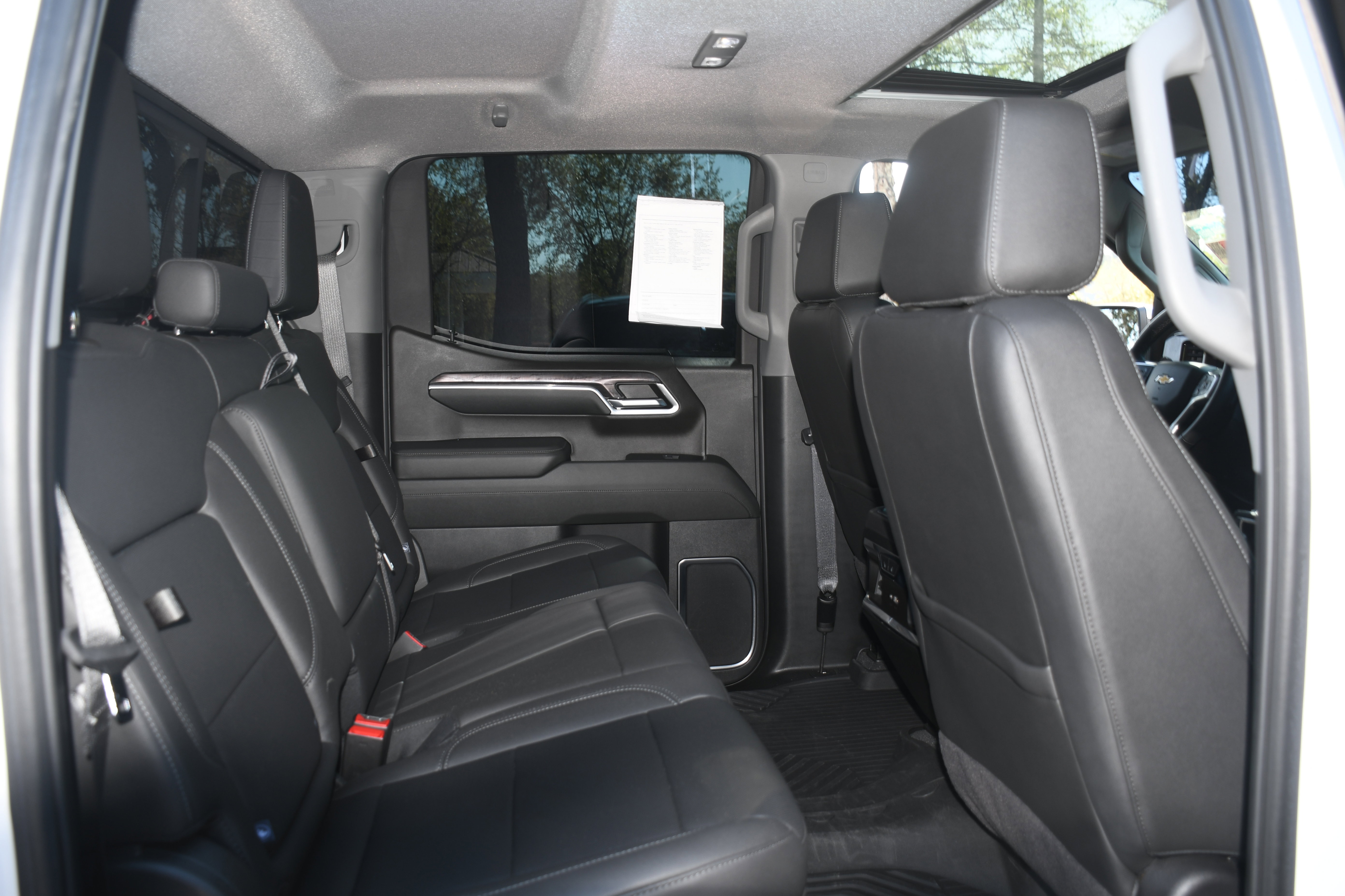 Used 2024 Chevrolet Silverado 1500 LTZ w/ LTZ Premium Texas Edition AWD/4WD image 25