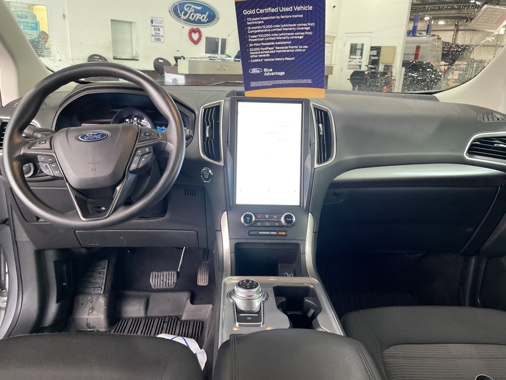 Used 2023 Ford Edge SEL image 13